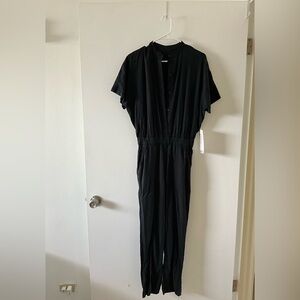 Lululemon perfectly poised jumpsuit black NWT size 4